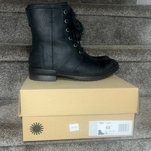 Ugg Ashbury Boots
